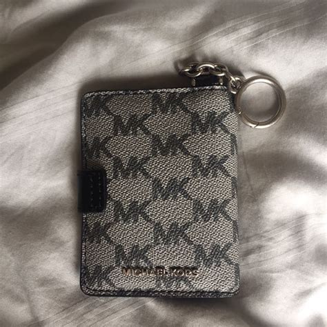 michael kors photobook key charm
